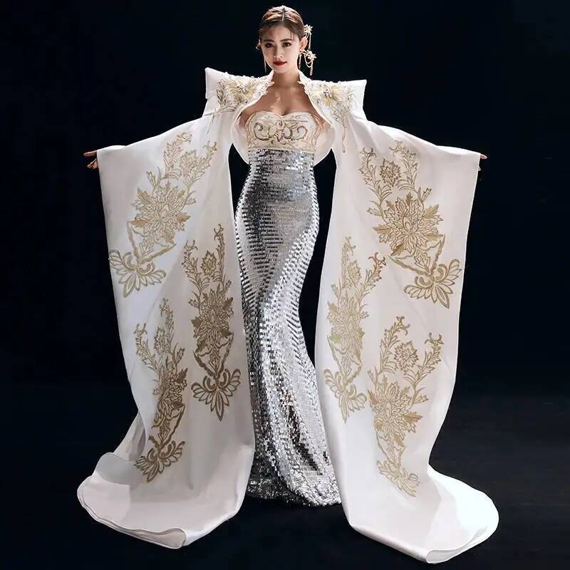 Evening Gown - فستان المضيف الرسمي كريمة، أنيقة، تنحيف،