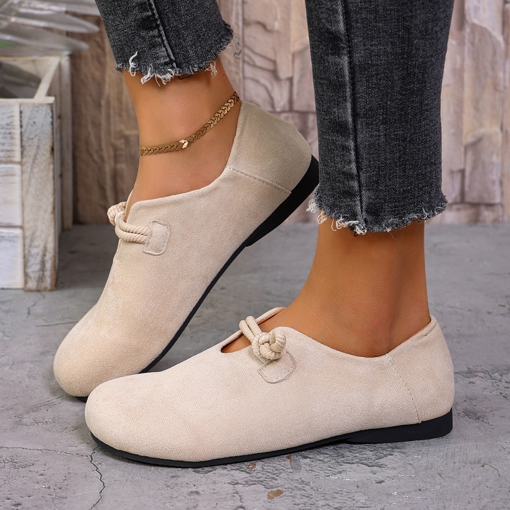 أحذية نسائية مسطحة بمقدمة مستد - مراجعة Womens Heels وسعره