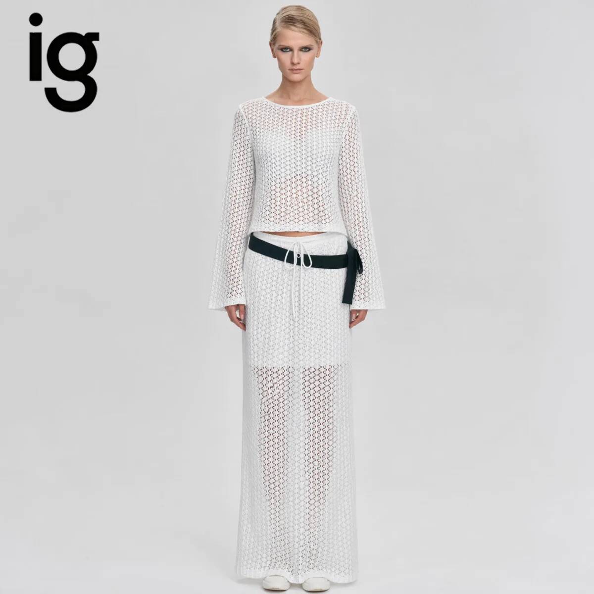طقم نسائي جديد 2026 من قطعتين  - مراجعة Formal Skirt وسعره