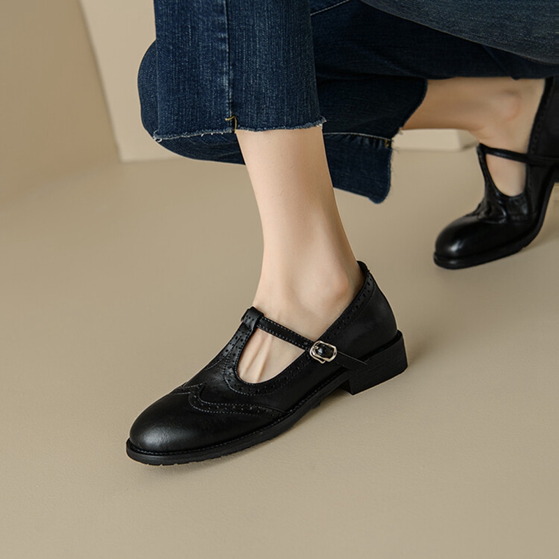 انقسام الأحذية الجلدية للنساء  - مراجعة Womens Heels وسعره