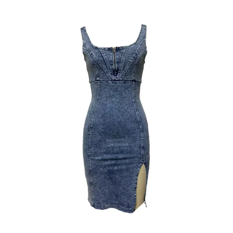 فستان دنيم ضيق بتصميم كلاسيكي  - مراجعة Midi Dress وسعره
