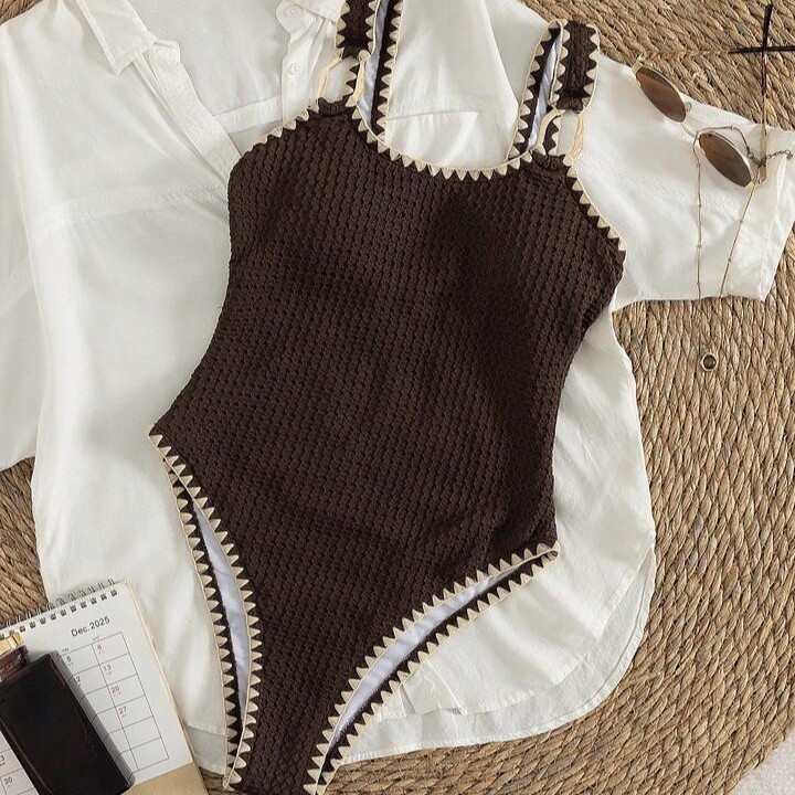 ملابس سباحة نسائية بدون أكمام  - مراجعة Womens Suit وسعره