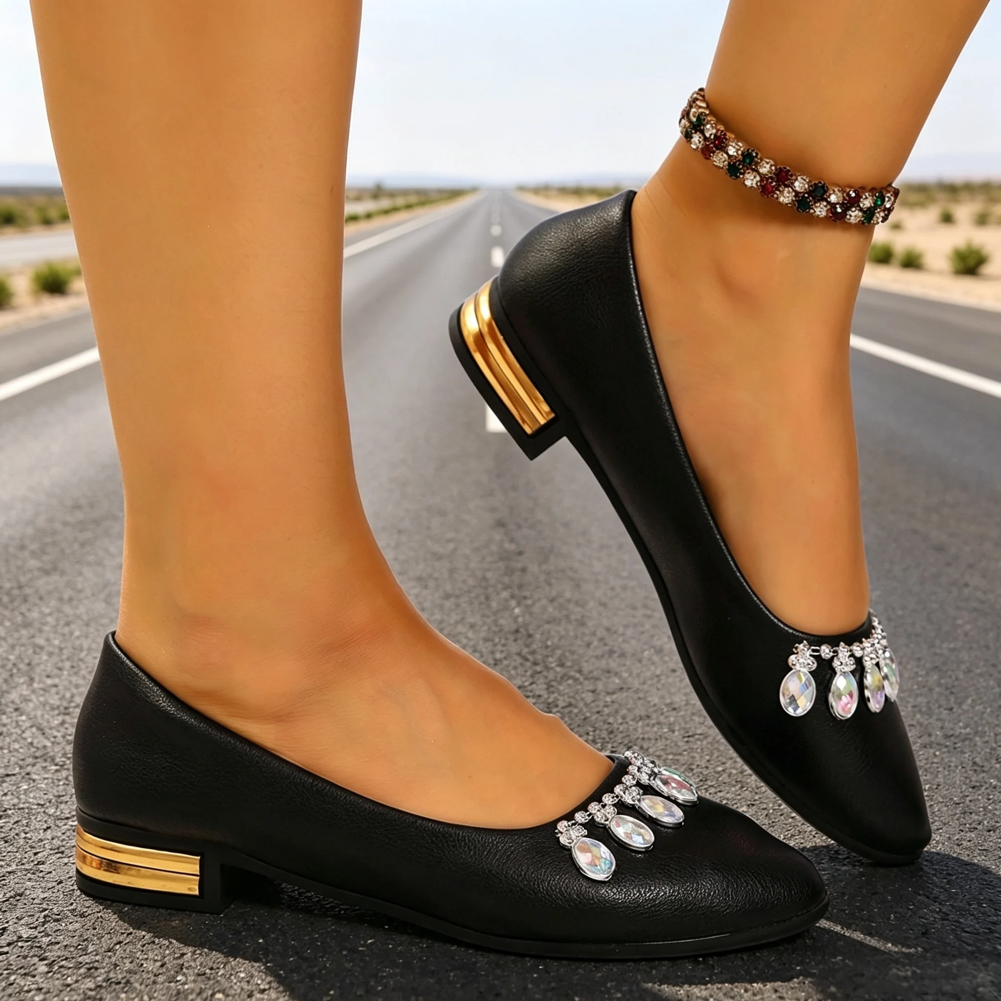 أحذية نسائية مسطحة ذات مقدمة م - مراجعة Womens Heels وسعره