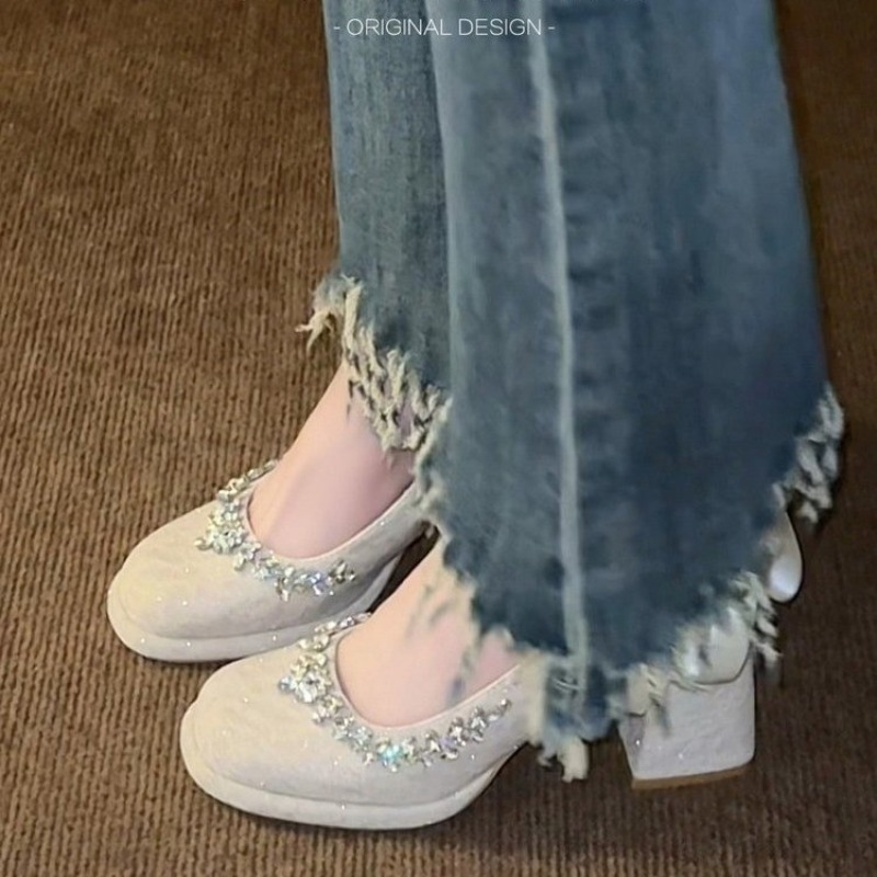 حذاء ماري جين الفرنسي بكعب سمي - مراجعة Pump Heel Block وسعره