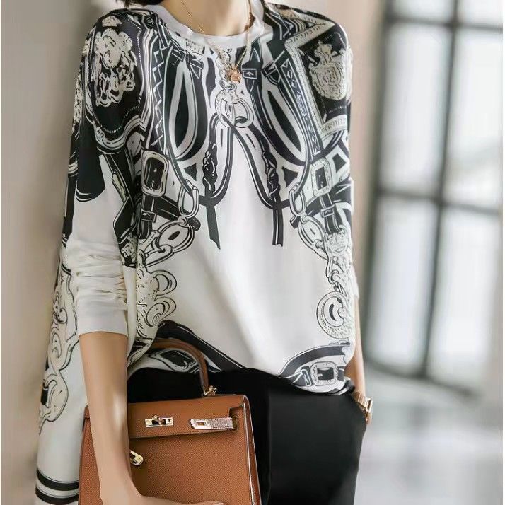 قميص حريري مقلد مع تأثير ثنيات - مراجعة Silk Blouse وسعره