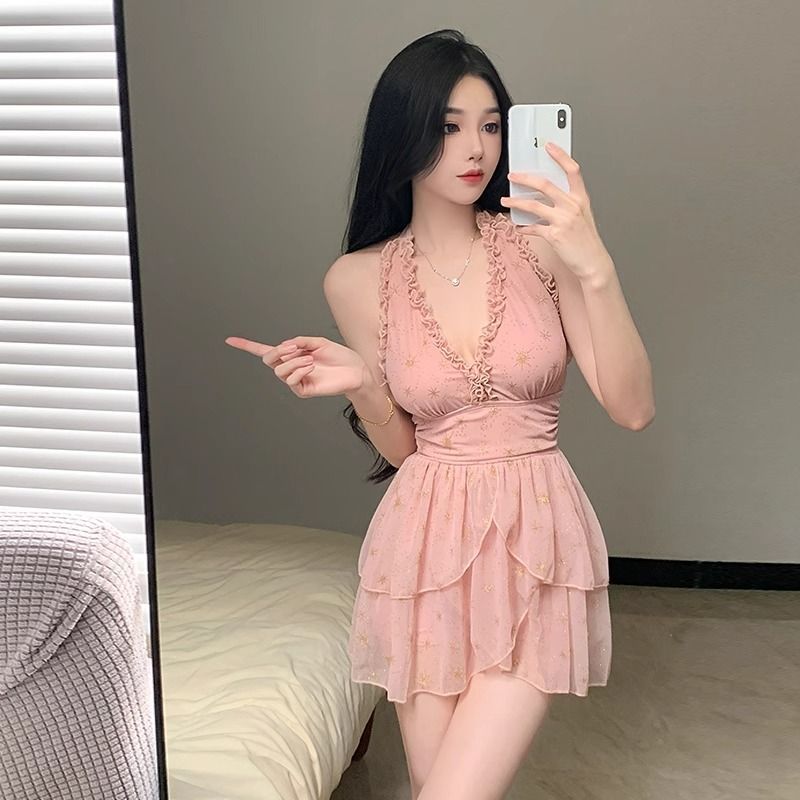 مايوه نسائي أنيق وجذاب لعام 20 - مراجعة Womens Suit وسعره