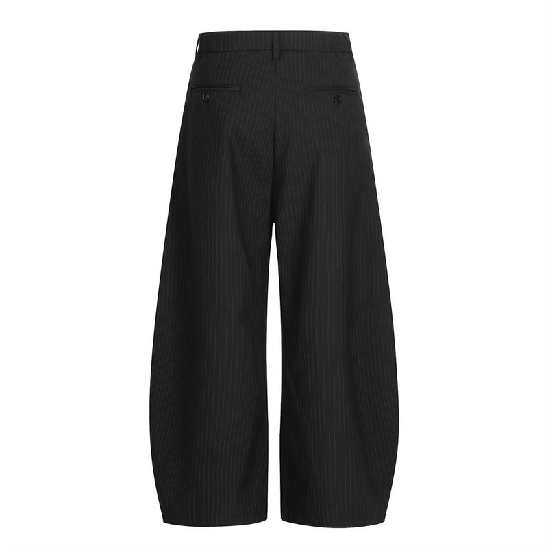 بنطلون رجالي واسع الساق بخطوط  - مراجعة Tailored Trouser Wide وسعره