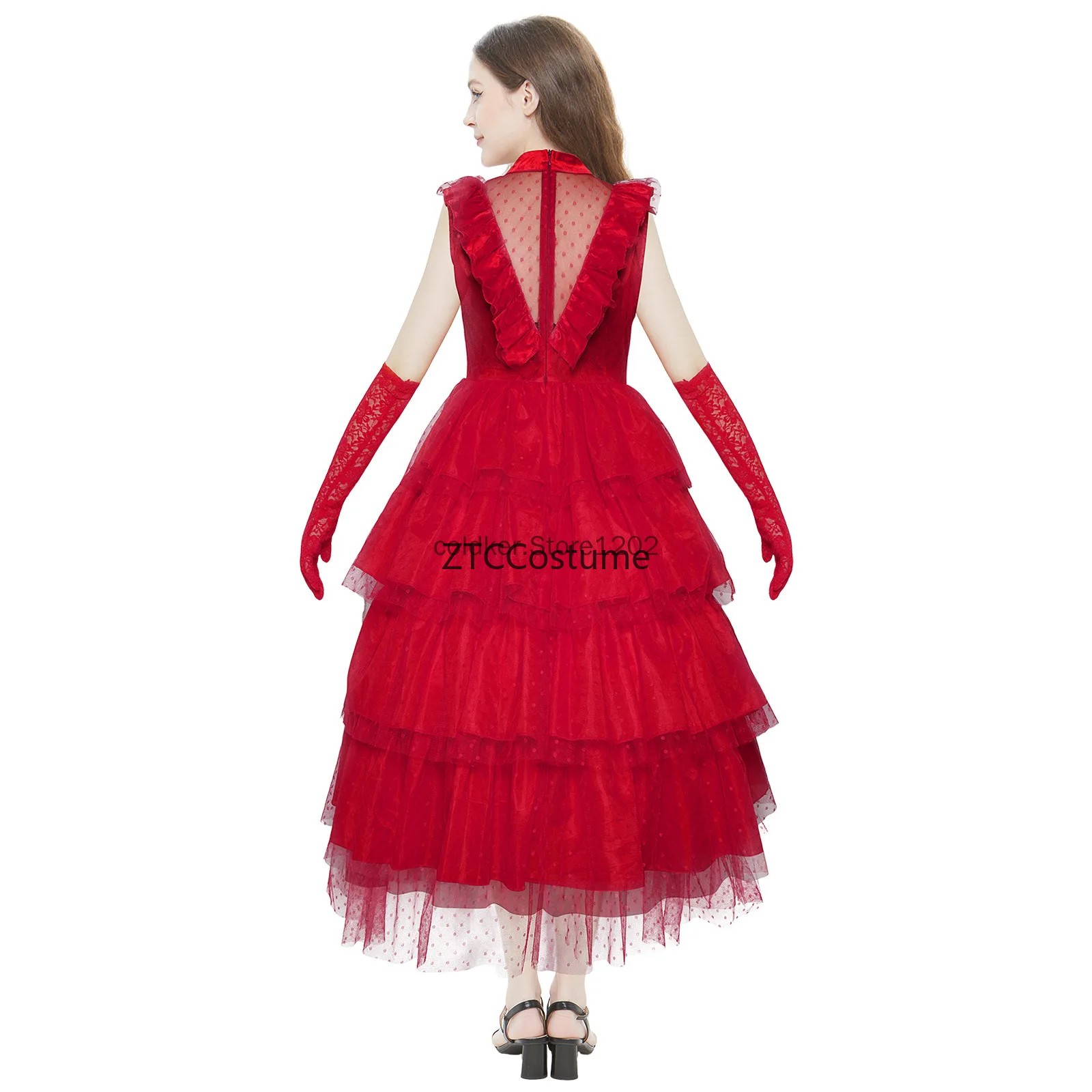 زي تنكري ليديا ديتس، فستان زفا - مراجعة Evening Gown وسعره